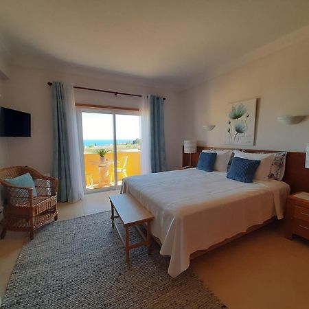 Lucie Lime Guesthouse Praia Da Luz ภายนอก รูปภาพ