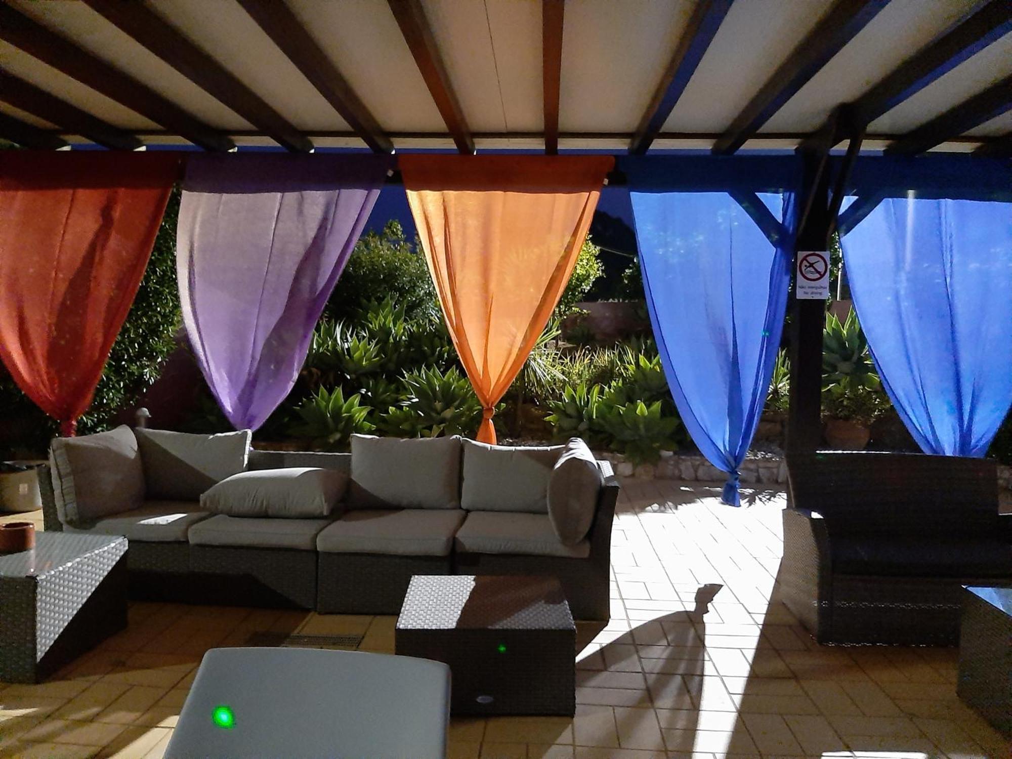 Lucie Lime Guesthouse Praia Da Luz ภายนอก รูปภาพ